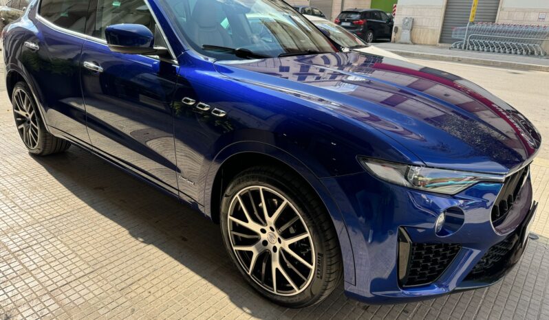 Maserati Levante Gransport 3.0 V6 275cv pieno