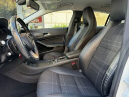 Mercedes-Benz CLA 220 Shooting Brake 177Cv pieno