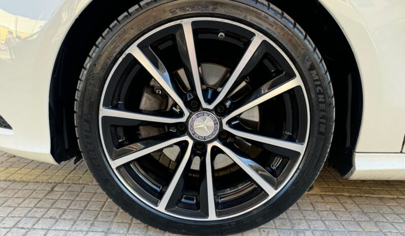 Mercedes-Benz CLA 220 Shooting Brake 177Cv pieno
