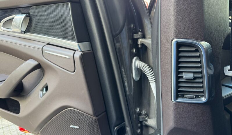 PORSCHE PANAMERA 3.0TDI 300CV RESTYLING pieno