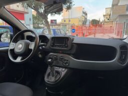 FIAT PANDA HYBRID CITYCROSS pieno