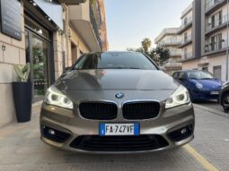 Bmw 220d xDrive Active Tourer Luxury pieno