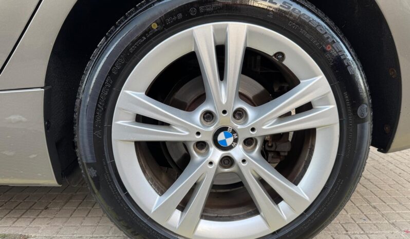Bmw 220d xDrive Active Tourer Luxury pieno