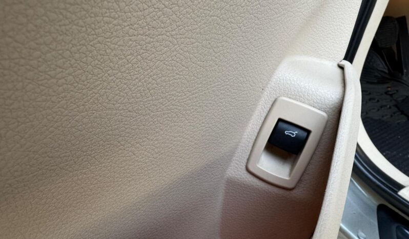 Bmw 220d xDrive Active Tourer Luxury pieno