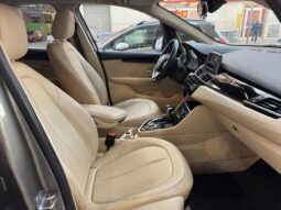 Bmw 220d xDrive Active Tourer Luxury pieno