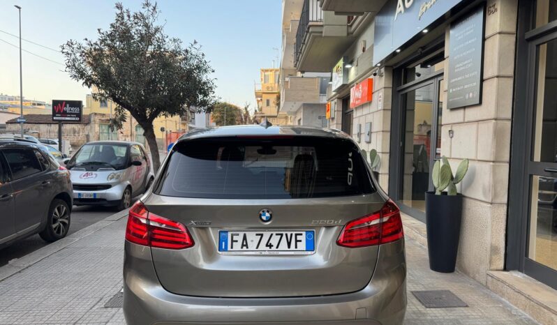 Bmw 220d xDrive Active Tourer Luxury pieno